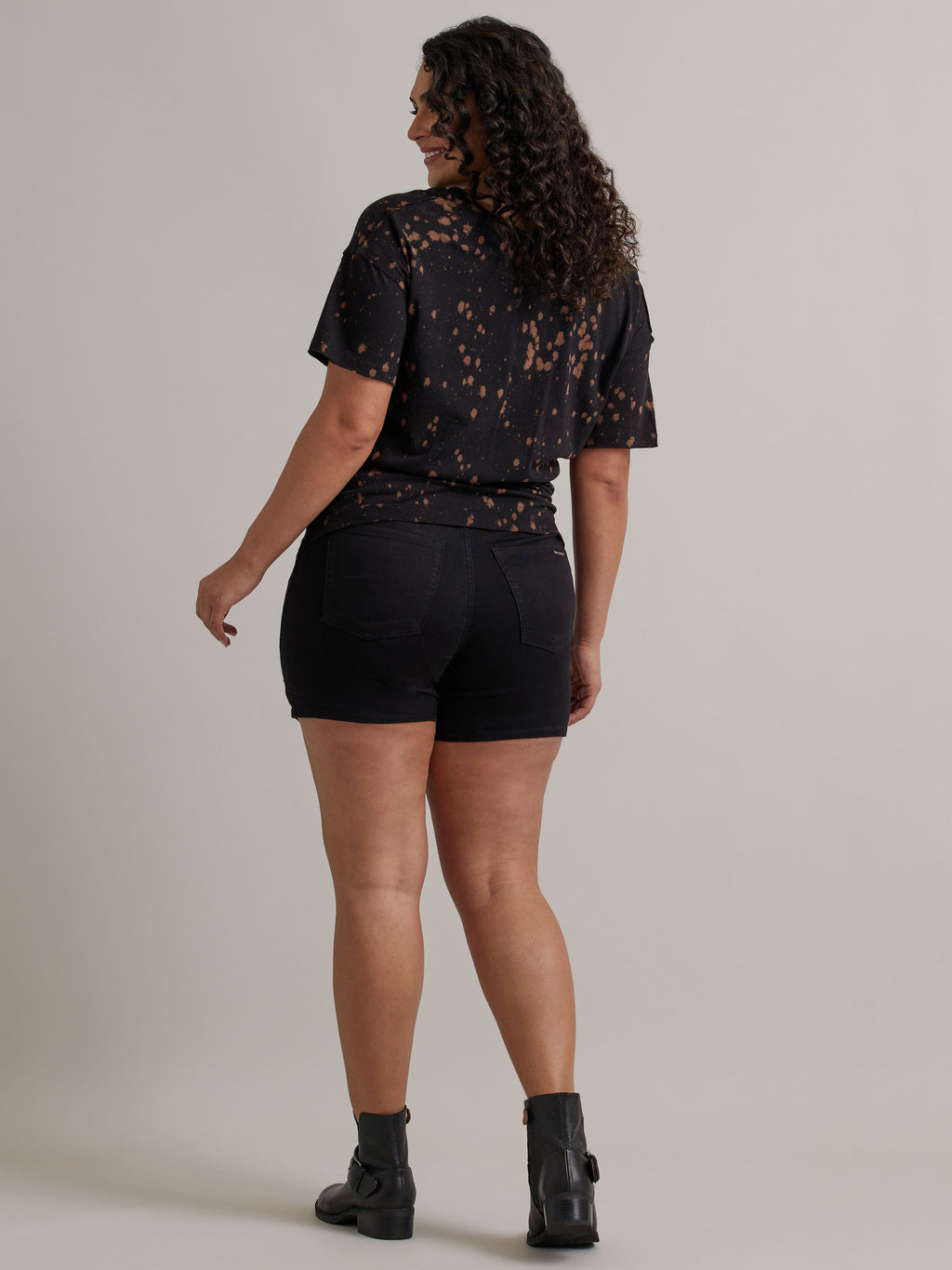 Women's Fever Short