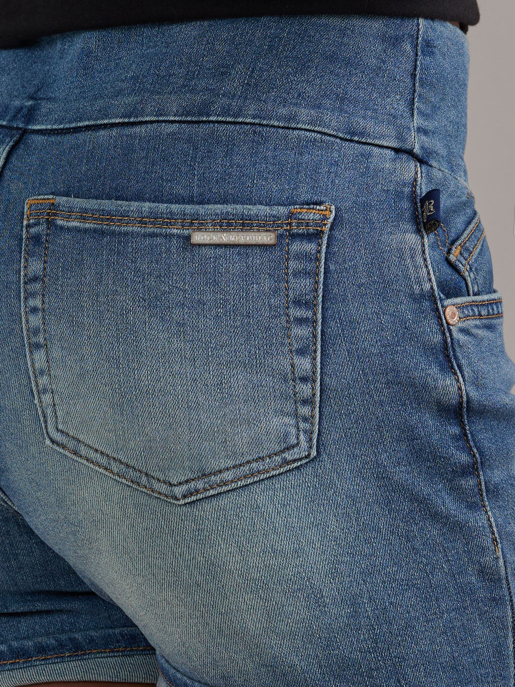 Women's Fever Short