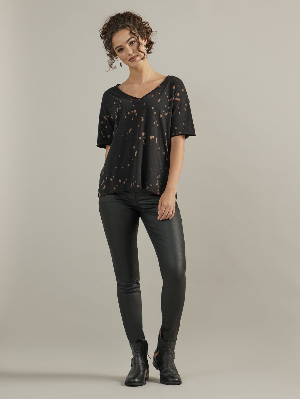Women's V Neck Oversized Tee