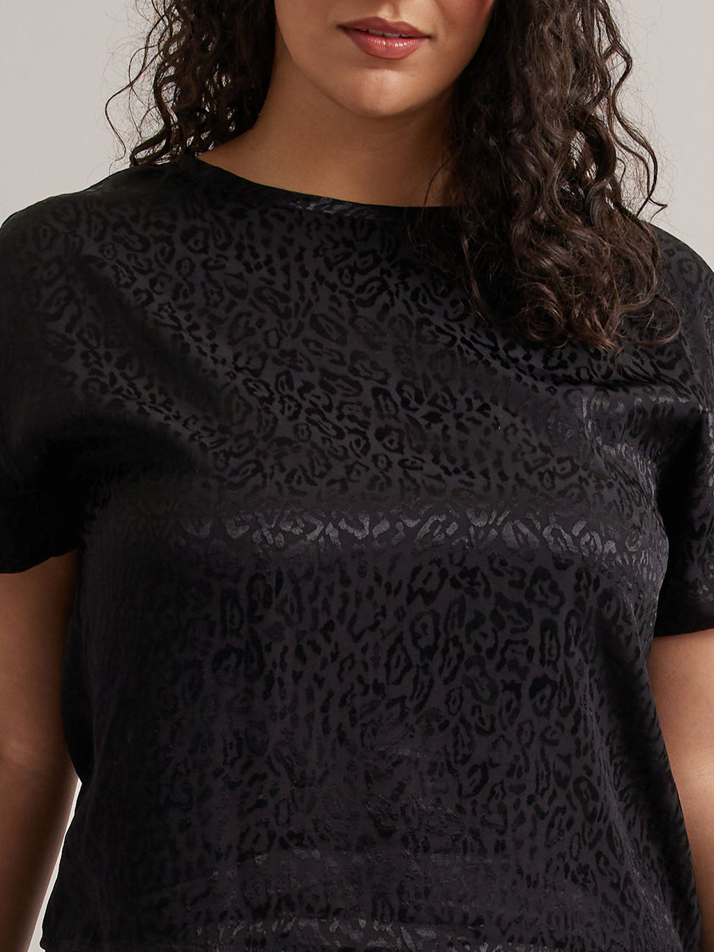 Women's Tonal Leopard Boxy Tee