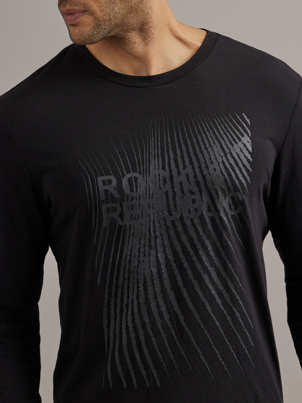 Men's Long Sleeve Abstract Logo Tee