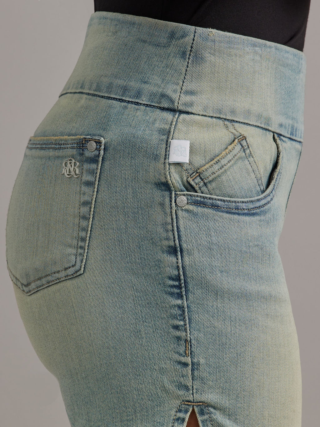 Women's Fever Short