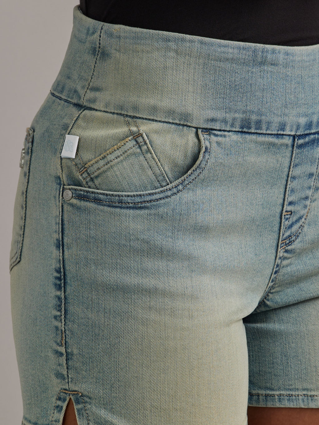 Women's Fever Short