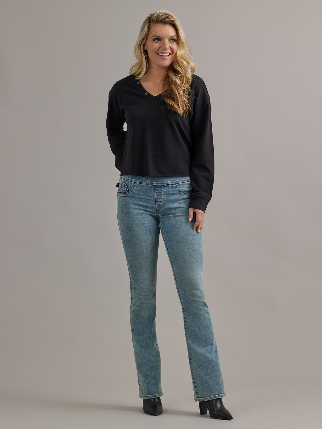 Women's V Neck Grommet Sweatshirt
