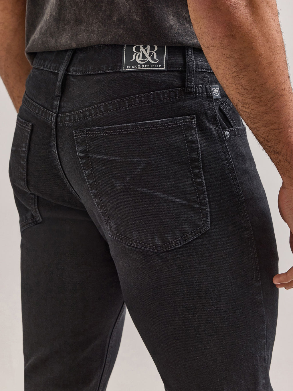 Men's Colburg Slim Fit Straight Jean