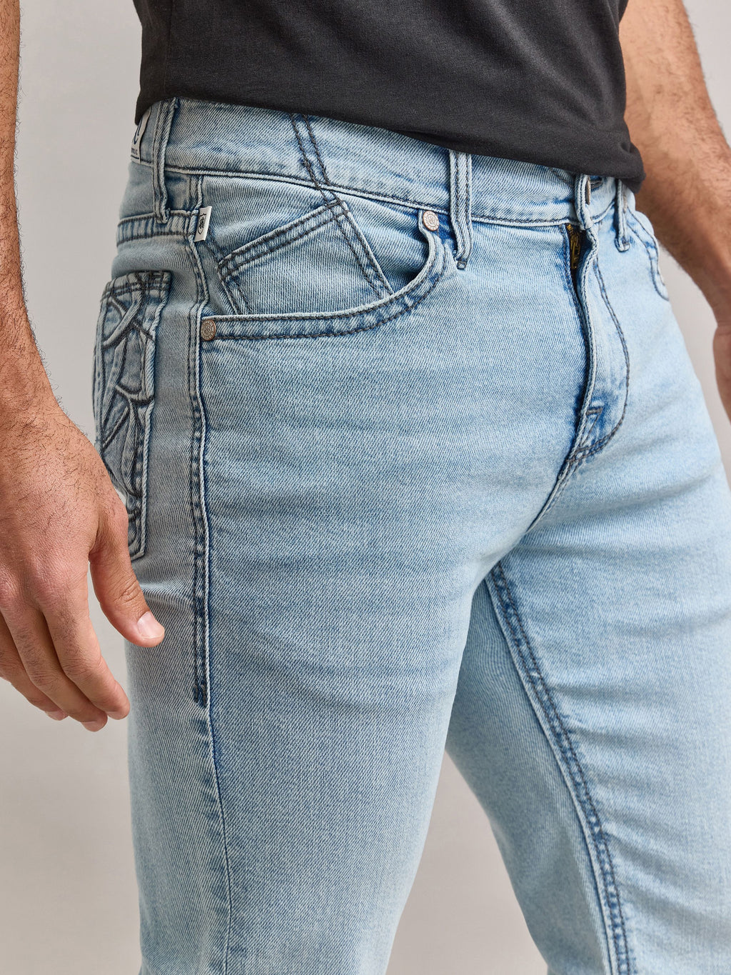 Men's Colburg Slim Fit Straight Jean
